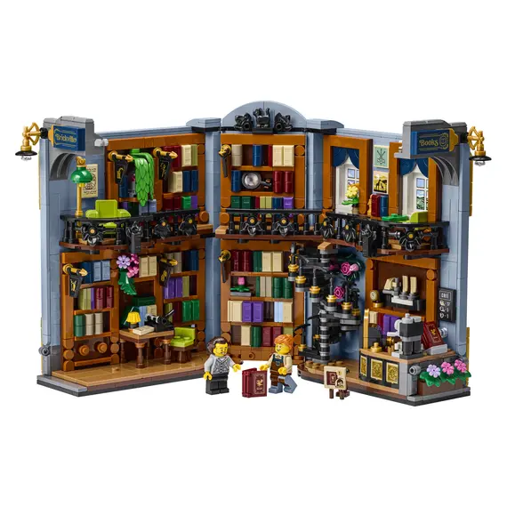 LEGO Icons 11379 Bookstore: Book Nook, 1690 pieces, 18+