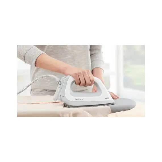 Steam iron BRAUN IS3041 / 1WH